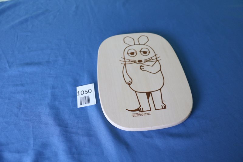 Schneidebrett mit Maus-Motiv