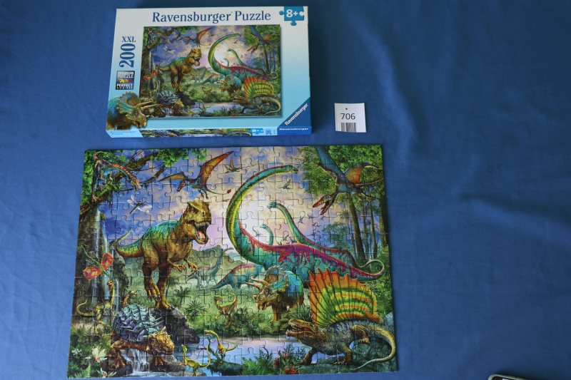 Puzzle mit Dinosauriermotiv