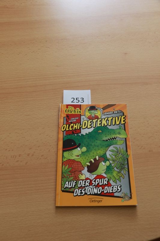 Olchidetektive auf der Spur des Dino-Diebs