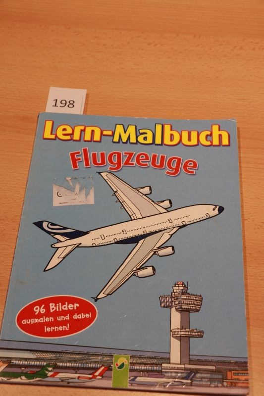 Lern-Malbuch Flugzeuge