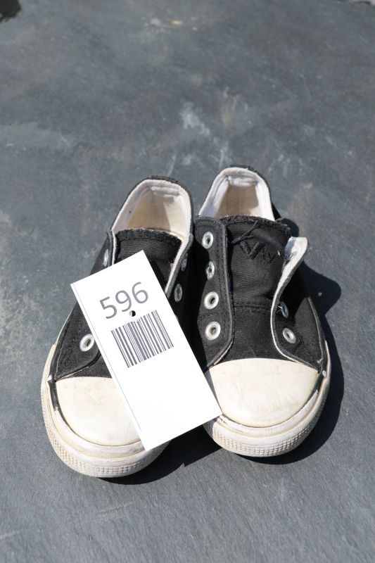 Turnschuhe, Größe 27