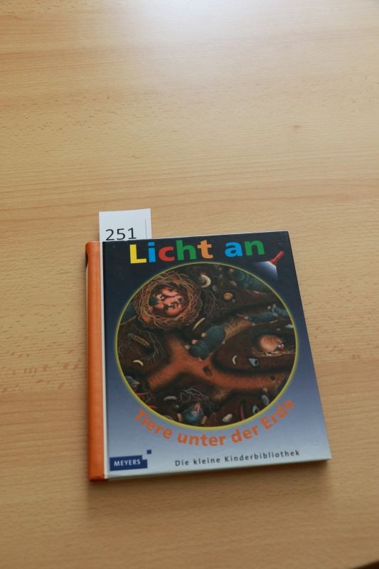 Licht an - Tiere unter der Erde