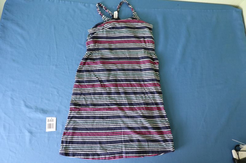 Gestreiftes Sommerkleid