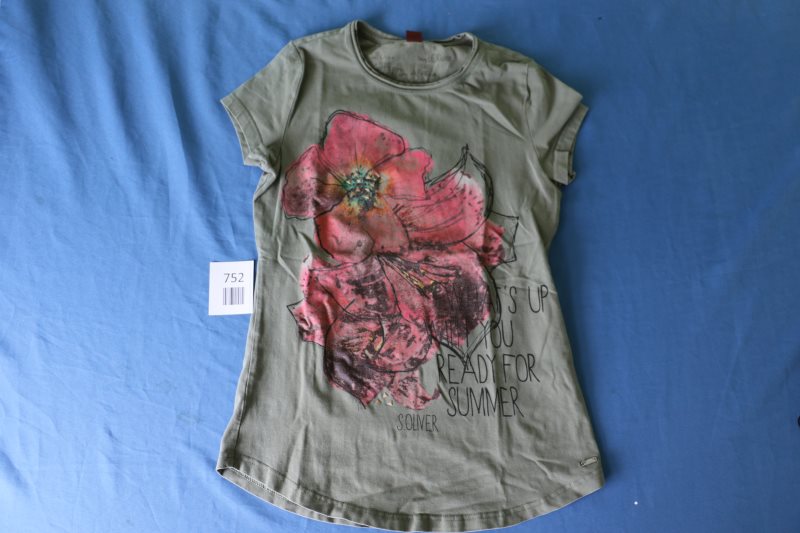 T-Shirt mit Blumenmuster