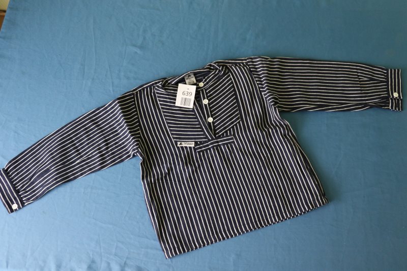 Gestreiftes Langarm-Shirt