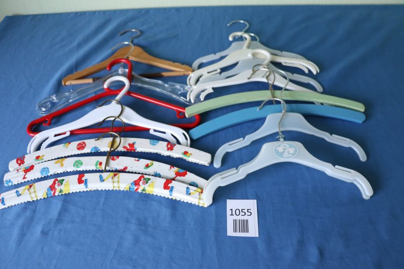 Set von Kleiderbügeln